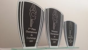 trophées Vainqueur, deuxième place, troisième place, Championnat de crochetage 2017